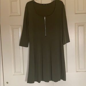 Boohoo ribbed 1/4 zip dress